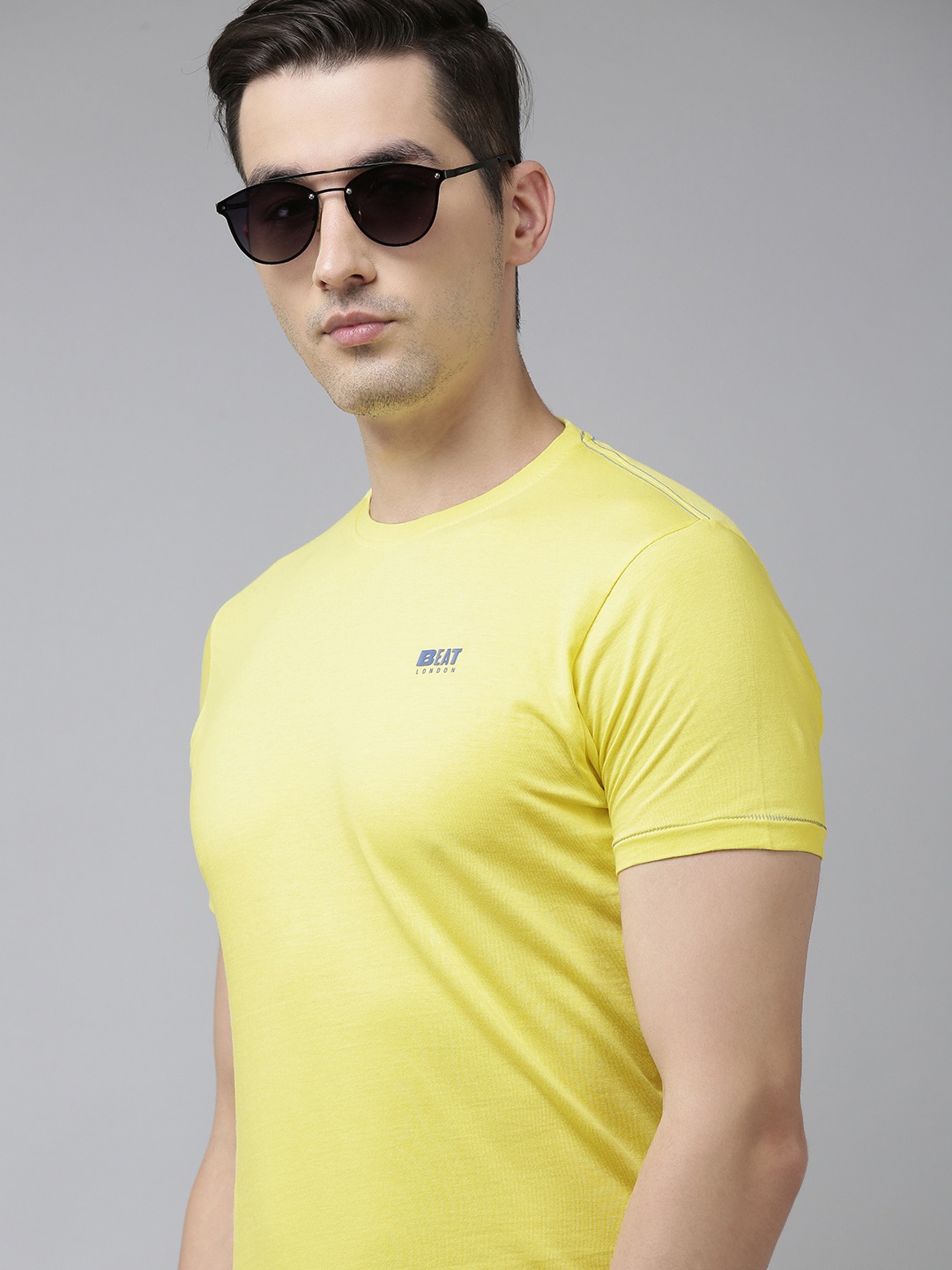 BEAT LONDON by PEPE JEANS Men Yellow Brand Logo Pure Cotton Applique Slim Fit T-shirt
BEAT LONDON by PEPE JEANS Men Yellow Brand Logo Pure Cotton Applique Slim Fit T-shirt