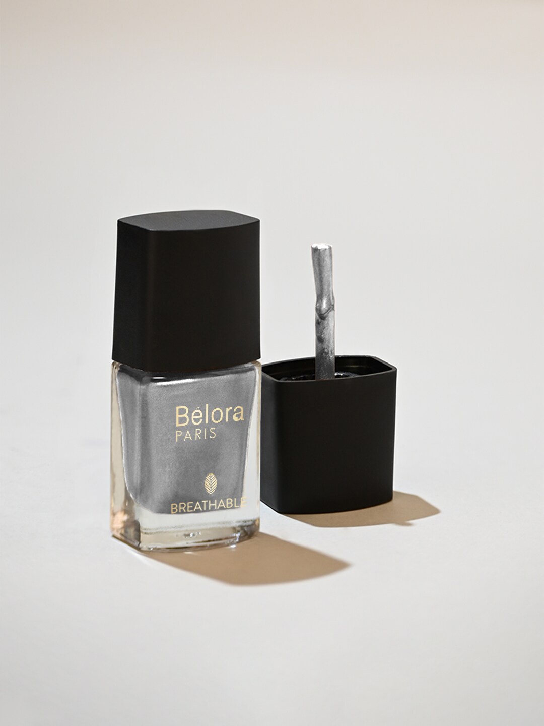 Belora Paris Breathable Made Safe Longstay Sustainable Nail Polish 8 ml - Met Silver 21
Belora Paris Breathable Made Safe Longstay Sustainable Nail Polish 8 ml - Met Silver 21