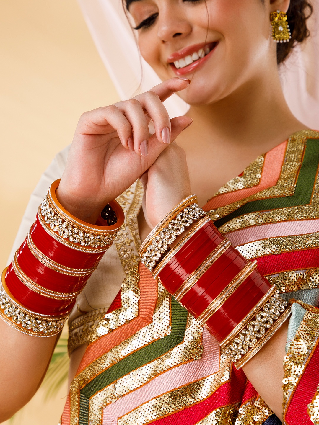 Rubans Women Gold Bangle