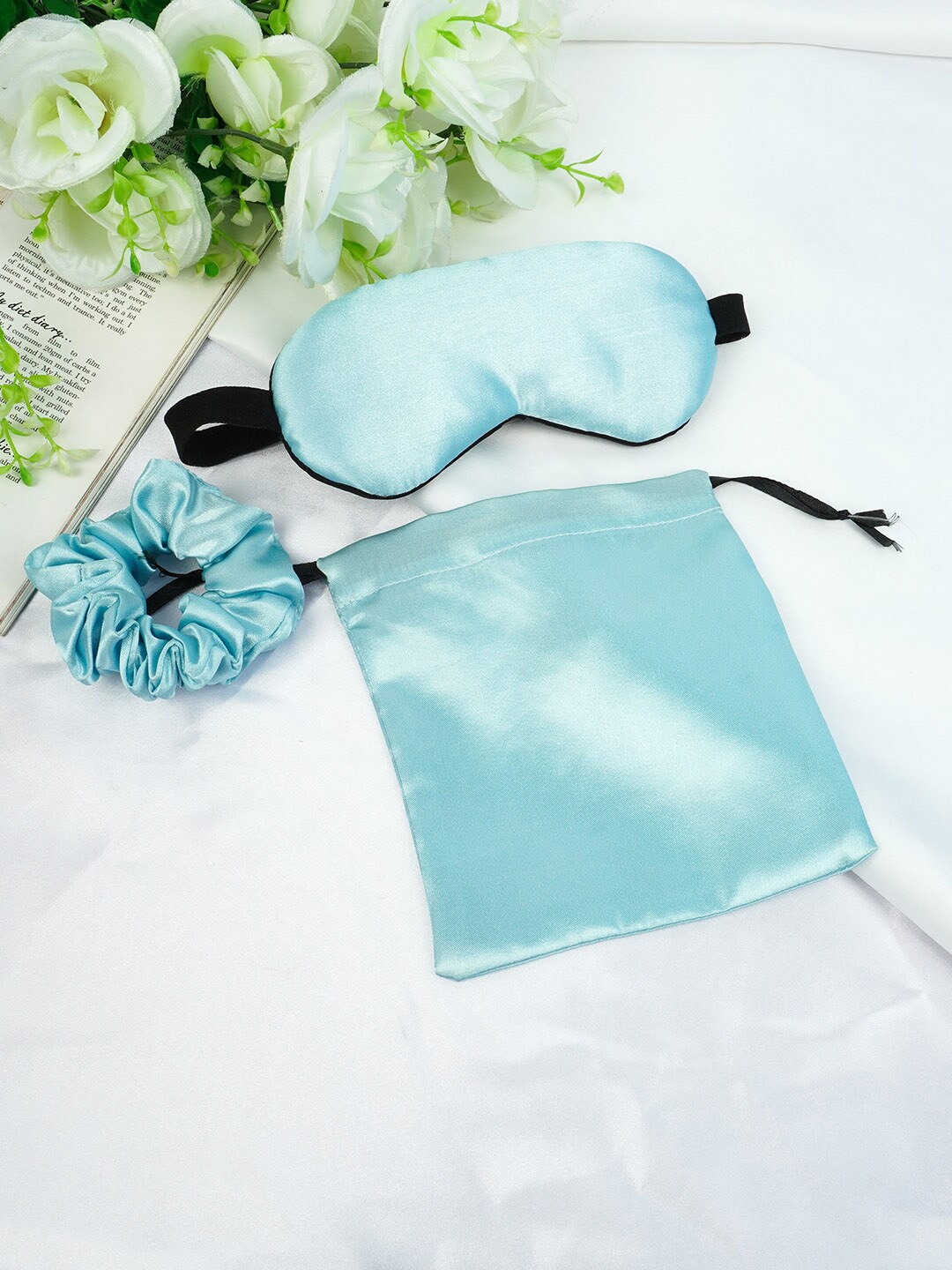 Crazy Corner Blue Travel Accessory Set