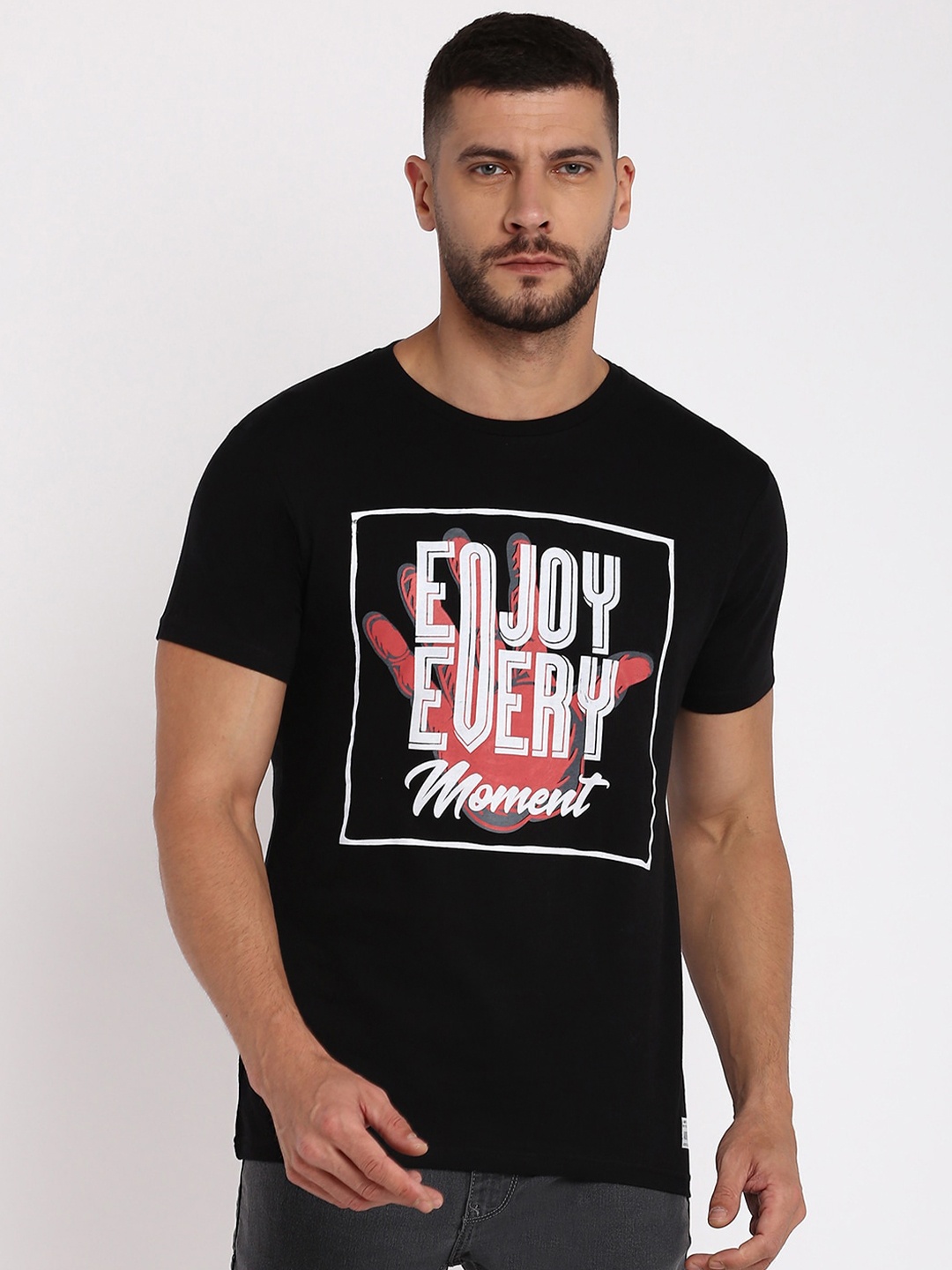 abof Men Black Typography Printed Applique T-shirt