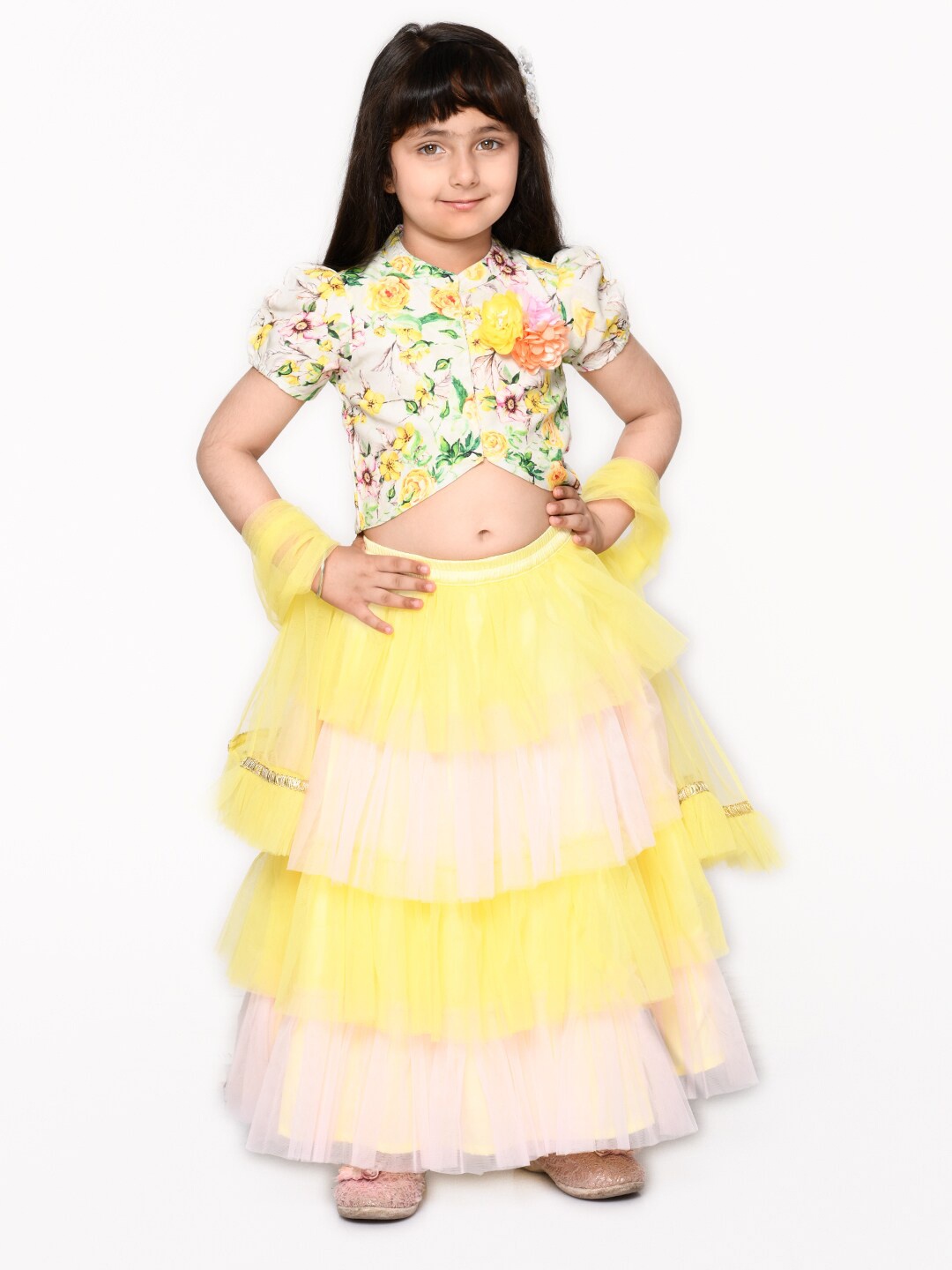 SAKA DESIGNS Girls Yellow & White Printed Ready to Wear Lehenga & Blouse With Dupatta
SAKA DESIGNS Girls Yellow & White Printed Ready to Wear Lehenga & Blouse With Dupatta