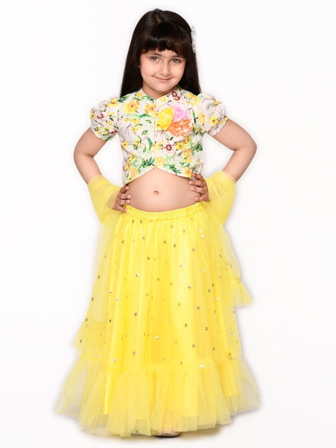 SAKA DESIGNS Girls Yellow & Green Printed Ready to Wear Lehenga & Blouse With Dupatta
SAKA DESIGNS Girls Yellow & Green Printed Ready to Wear Lehenga & Blouse With Dupatta