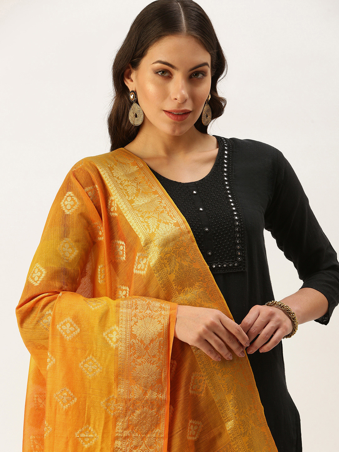 SWAGG INDIA Yellow & Orange Ethnic Motifs Woven Design Art Silk Dupatta with Zari
SWAGG INDIA Yellow & Orange Ethnic Motifs Woven Design Art Silk Dupatta with Zari