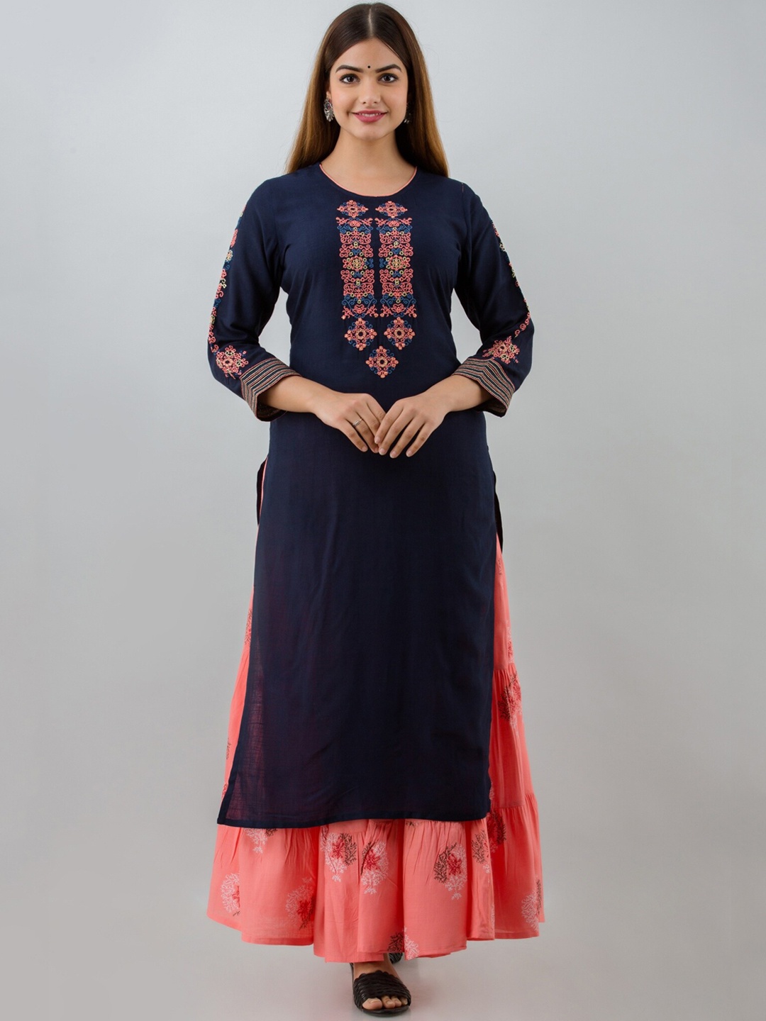 ROOPWATI FASHION Women Navy Blue Embroidered Panelled Thread Work Kurti with Skirt & With Dupatta
ROOPWATI FASHION Women Navy Blue Embroidered Panelled Thread Work Kurti with Skirt & With Dupatta