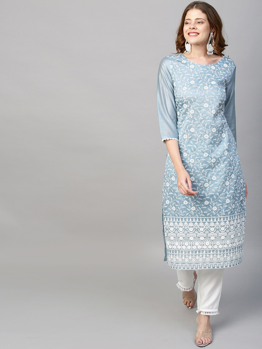 FASHOR Women Blue Floral Embroidered Empire Chikankari Kurta with Trousers & With Dupatta
FASHOR Women Blue Floral Embroidered Empire Chikankari Kurta with Trousers & With Dupatta
