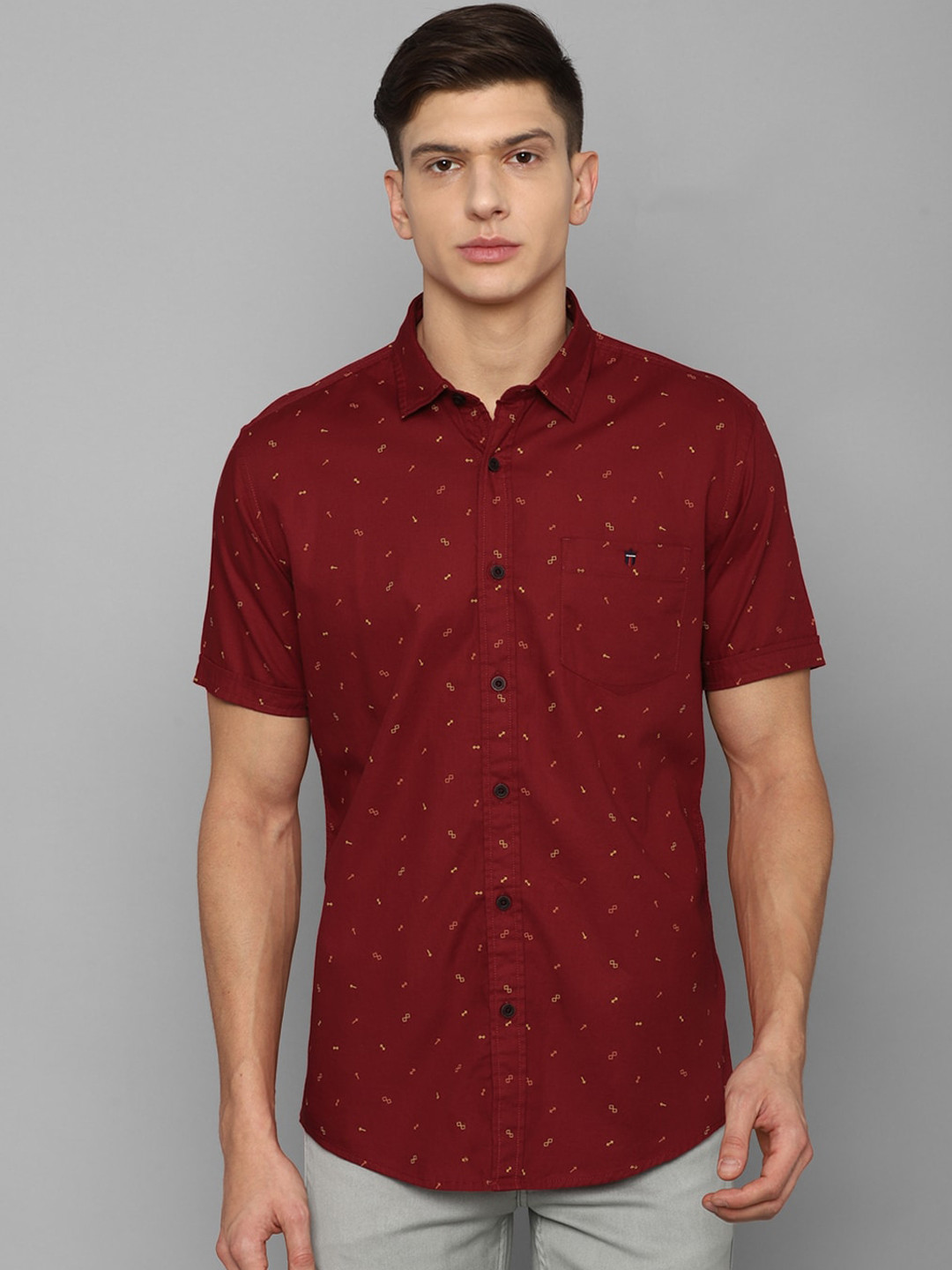 Louis Philippe Jeans Men Maroon Slim Fit Printed Casual Shirt
Louis Philippe Jeans Men Maroon Slim Fit Printed Casual Shirt