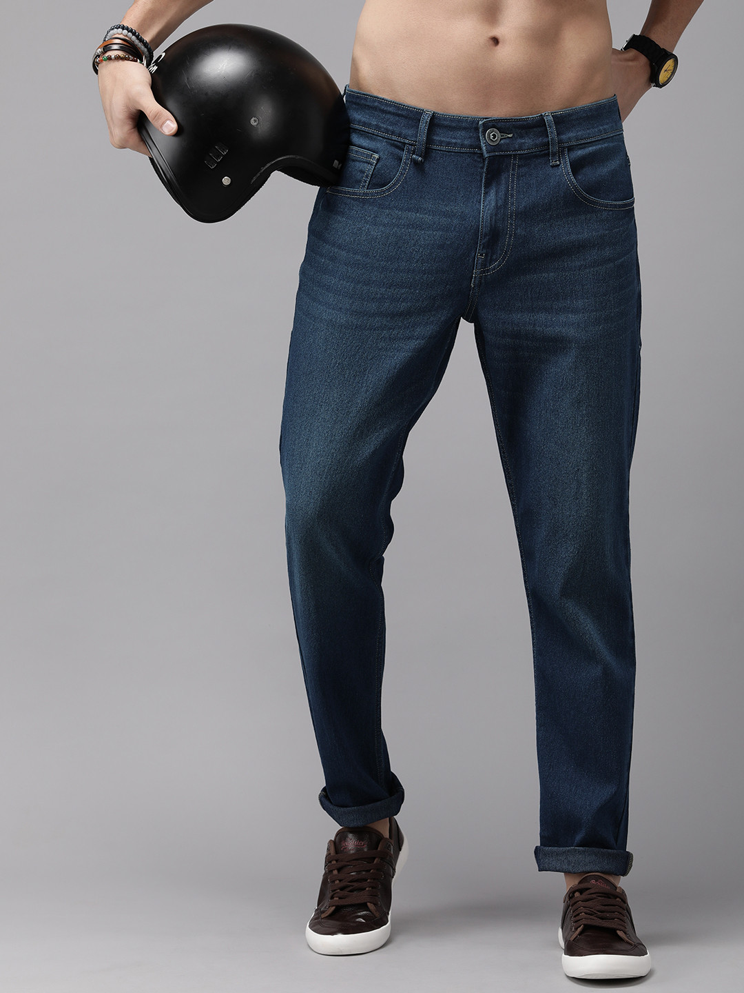 Roadster Men Navy Blue Jean Slim Fit Cotton Jeans
Roadster Men Navy Blue Jean Slim Fit Cotton Jeans