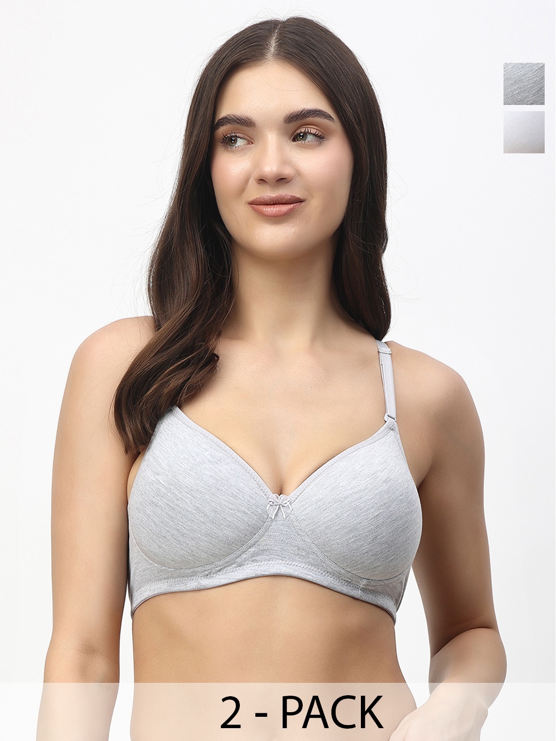 Floret Pack of 2 Heavily Padded Medium-Coverage Non-Wired Seamless Push-Up Bra, White
Floret Pack of 2 Heavily Padded Medium-Coverage Non-Wired Seamless Push-Up Bra, White