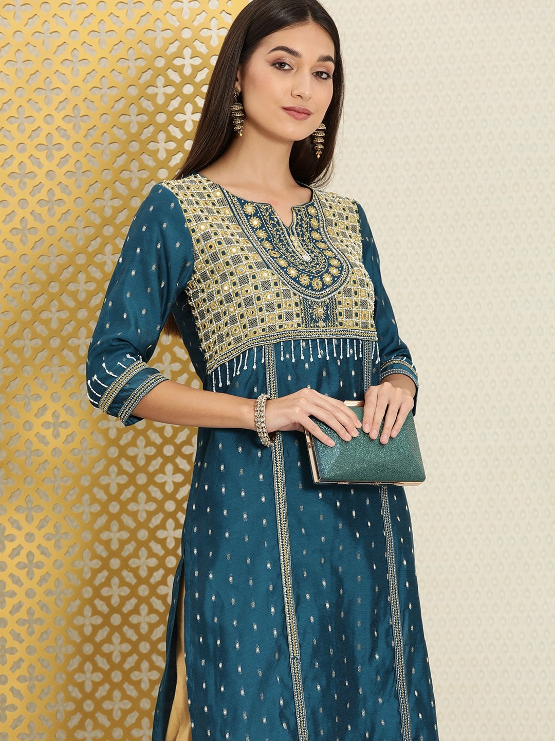 House of Pataudi Women Blue Embroidered Mirror Work Grandeur & Majestic Artwork Kurta
House of Pataudi Women Blue Embroidered Mirror Work Grandeur & Majestic Artwork Kurta