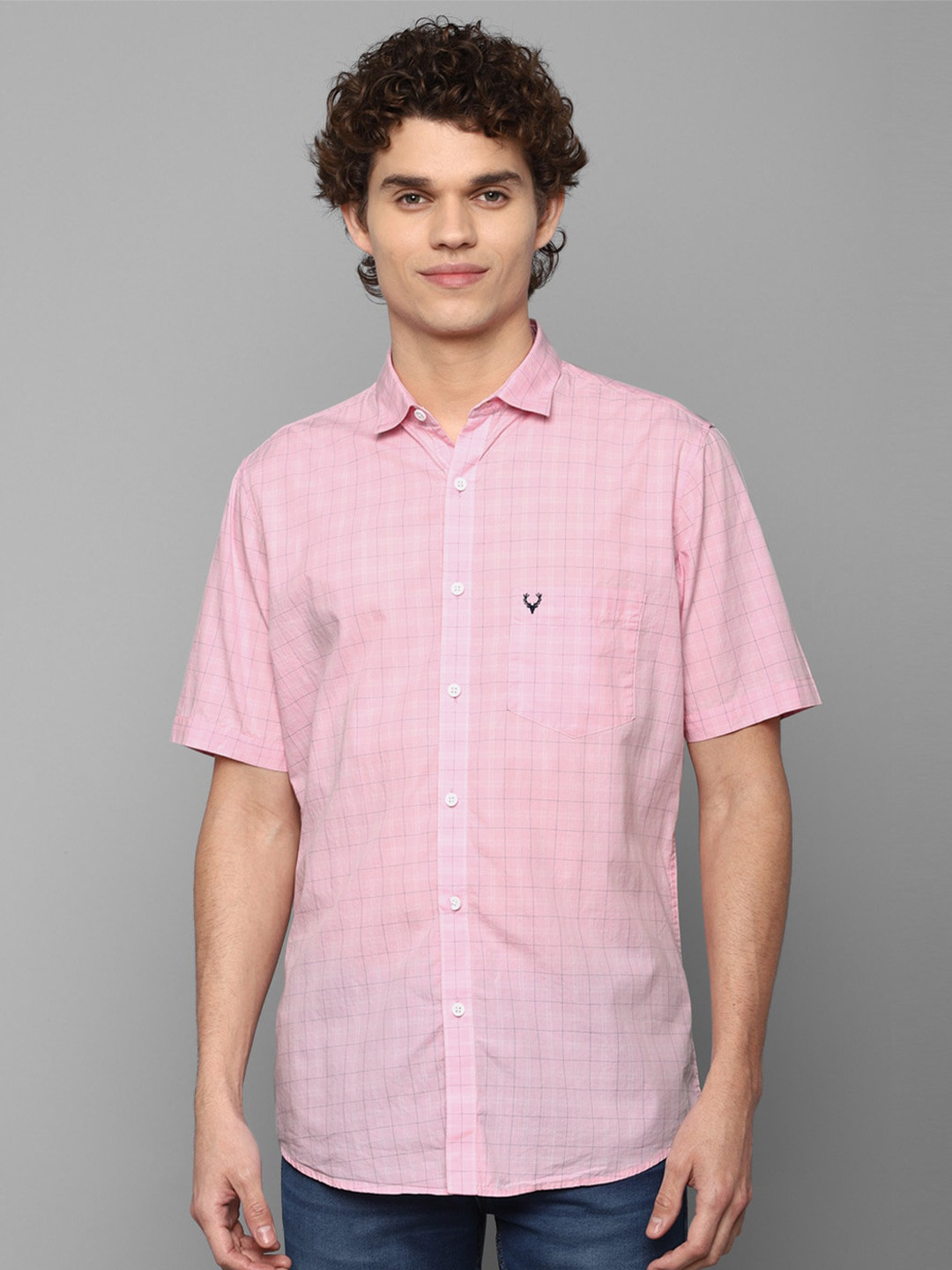 Allen Solly Men Pink Slim Fit Casual Shirt 
Allen Solly Men Pink Slim Fit Casual Shirt