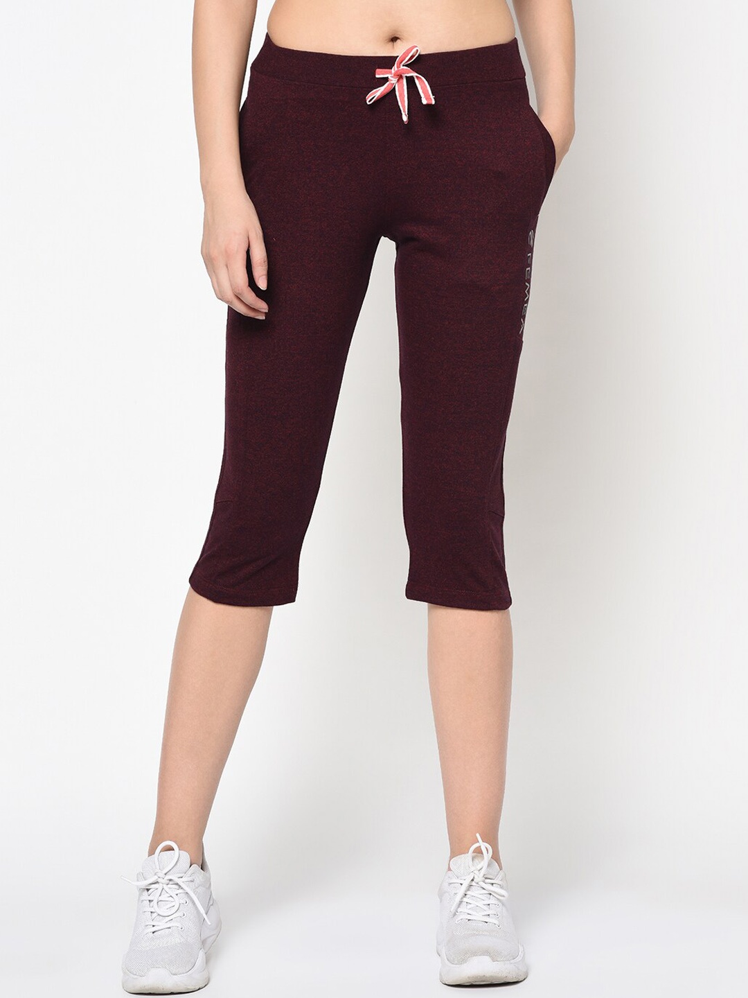 FEMEA Women Maroon Slim Fit Solid Cotton Capris