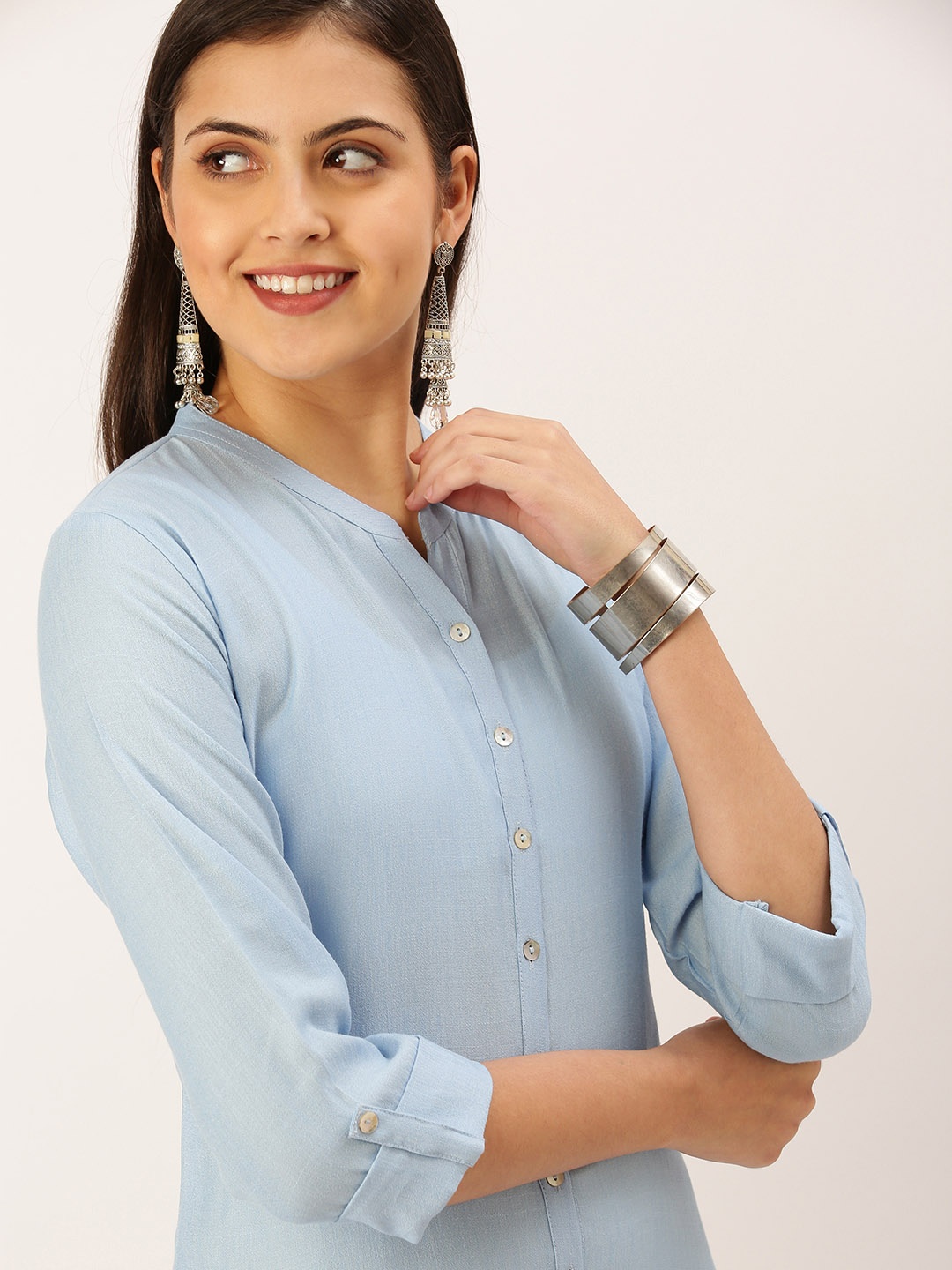 SHOWOFF Blue Thread Work Pastels Solid Kurta