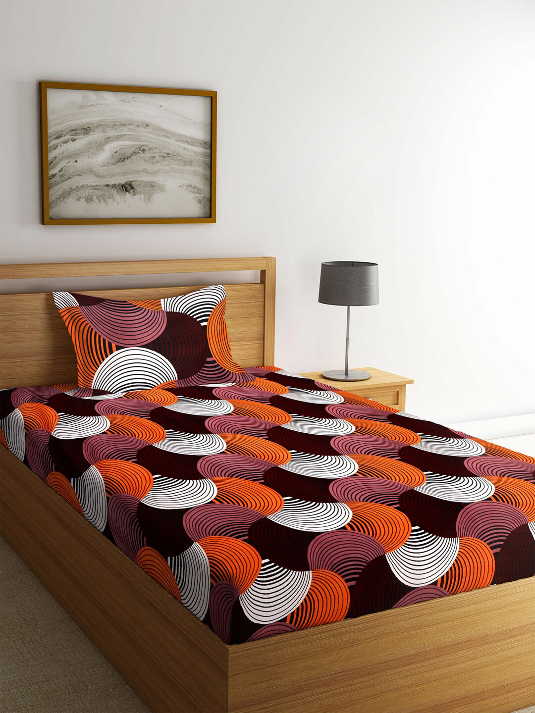 Arrabi Brown 300 TC Single Geometric Cotton Bedsheet with 1 Pillow Cover 
Arrabi Brown 300 TC Single Geometric Cotton Bedsheet with 1 Pillow Cover