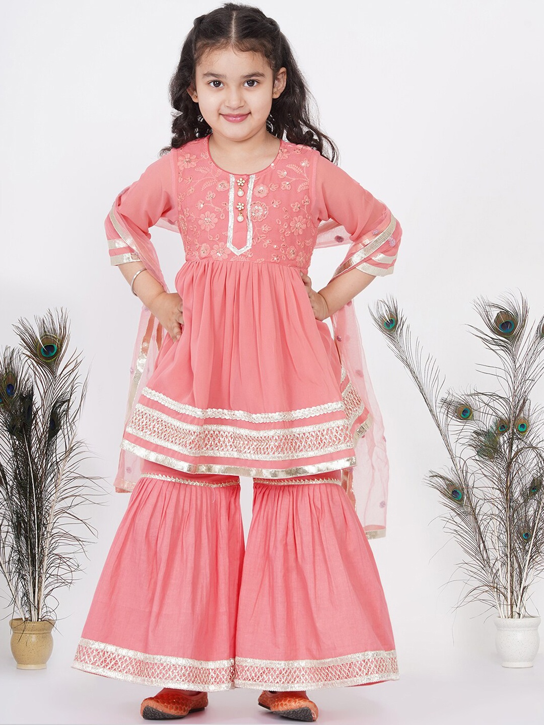 Little Bansi Girls Coral Floral Embroidered Pure Cotton Kurti with Sharara & With Dupatta
Little Bansi Girls Coral Floral Embroidered Pure Cotton Kurti with Sharara & With Dupatta