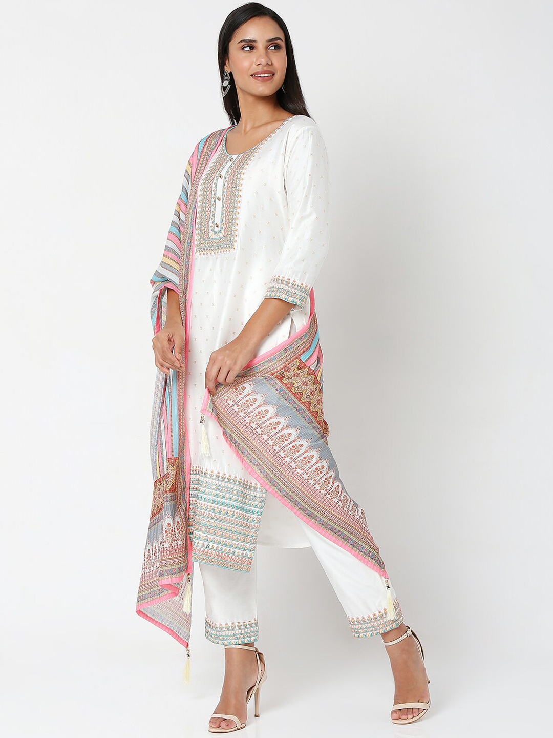 SALWAR STUDIO Women Off White Layered Thread Work Chanderi Silk Kurti with Trousers & With Dupatta
SALWAR STUDIO Women Off White Layered Thread Work Chanderi Silk Kurti with Trousers & With Dupatta
