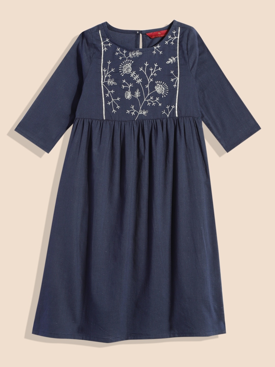 House of Pataudi Girls Floral Yoke Design Embroidered Thread Work Cotton Anarkali Kurta, Navy blue
House of Pataudi Girls Floral Yoke Design Embroidered Thread Work Cotton Anarkali Kurta, Navy blue