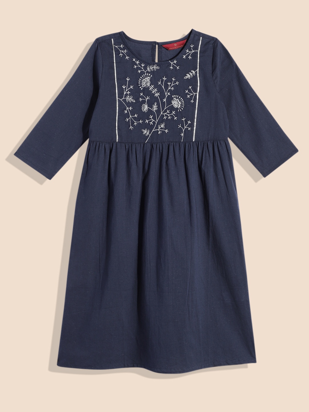 House of Pataudi Rozana Girls Ethnic Motifs Yoke Design Thread Work Cotton Pleated Kurta, Navy blue
House of Pataudi Rozana Girls Ethnic Motifs Yoke Design Thread Work Cotton Pleated Kurta, Navy blue