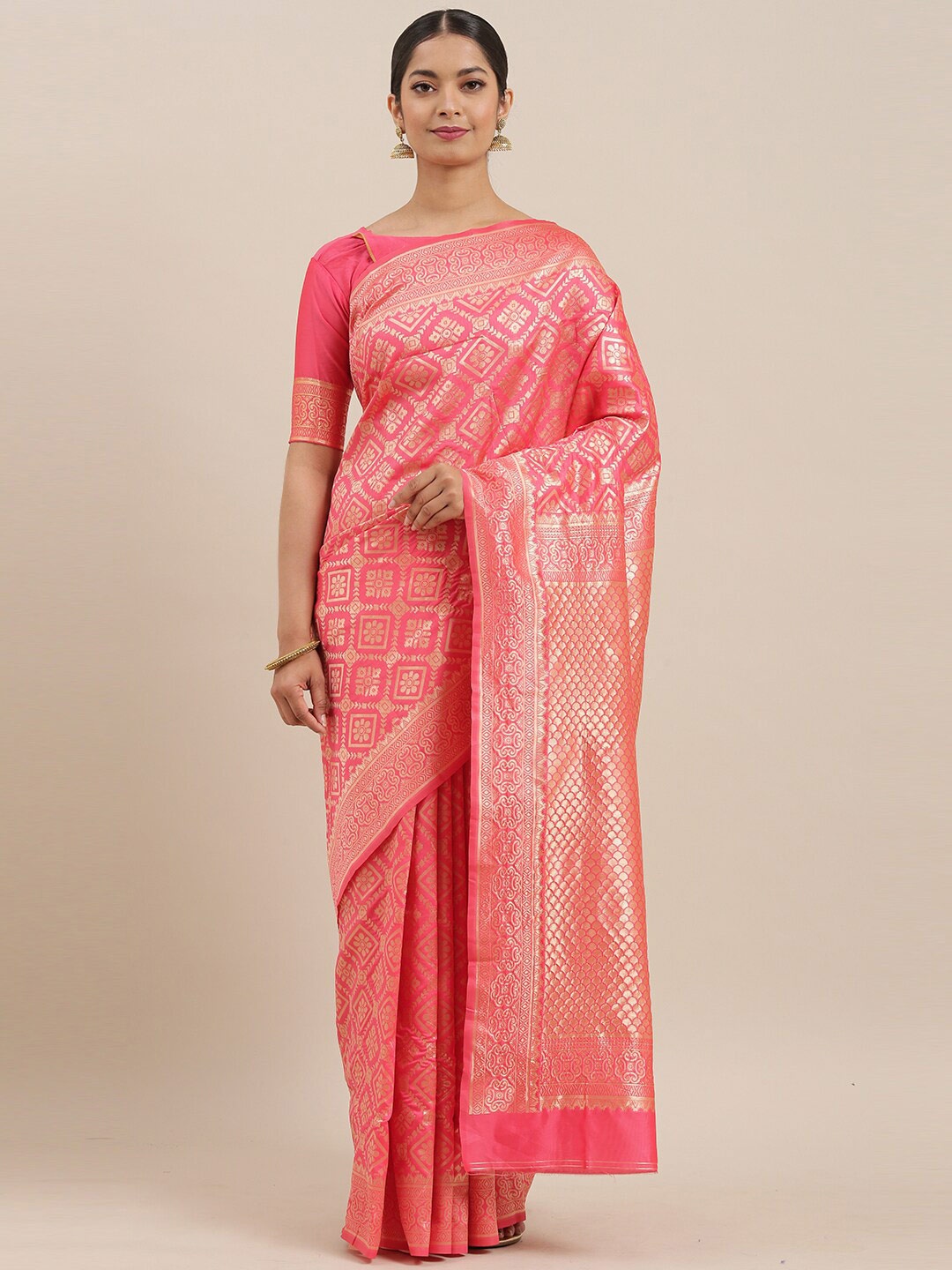 SHAVYA Women Peach Sarees
