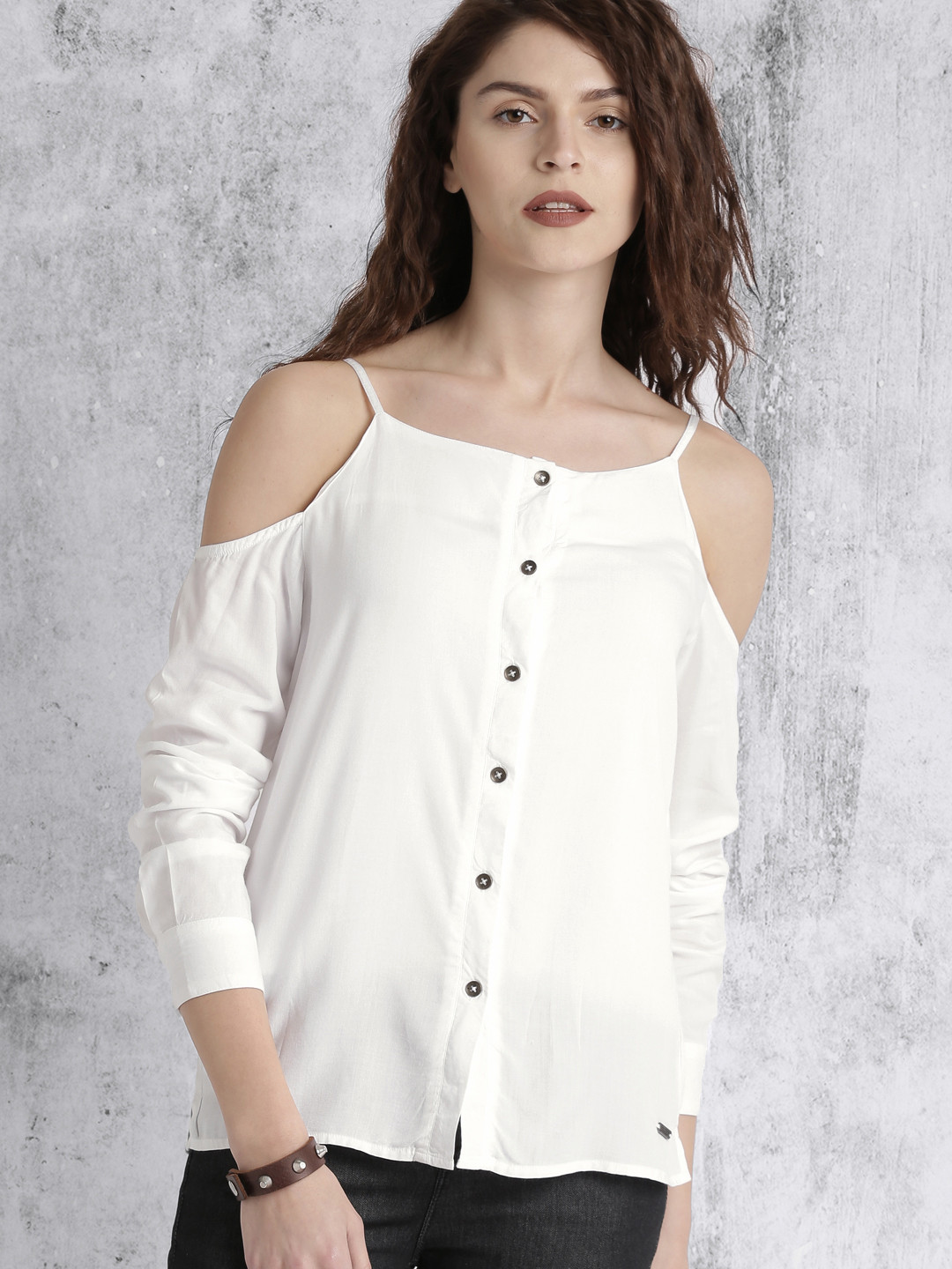 Roadster Women White Solid Shirt Style Top
Roadster Women White Solid Shirt Style Top
