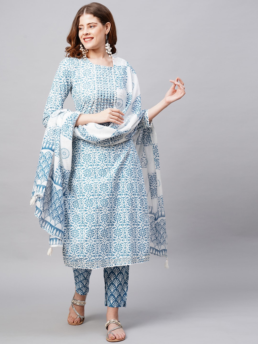FASHOR Women Blue Floral Embroidered Layered Mirror Work Pure Cotton Kurti with Trousers & With Dupatta
FASHOR Women Blue Floral Embroidered Layered Mirror Work Pure Cotton Kurti with Trousers & With Dupatta