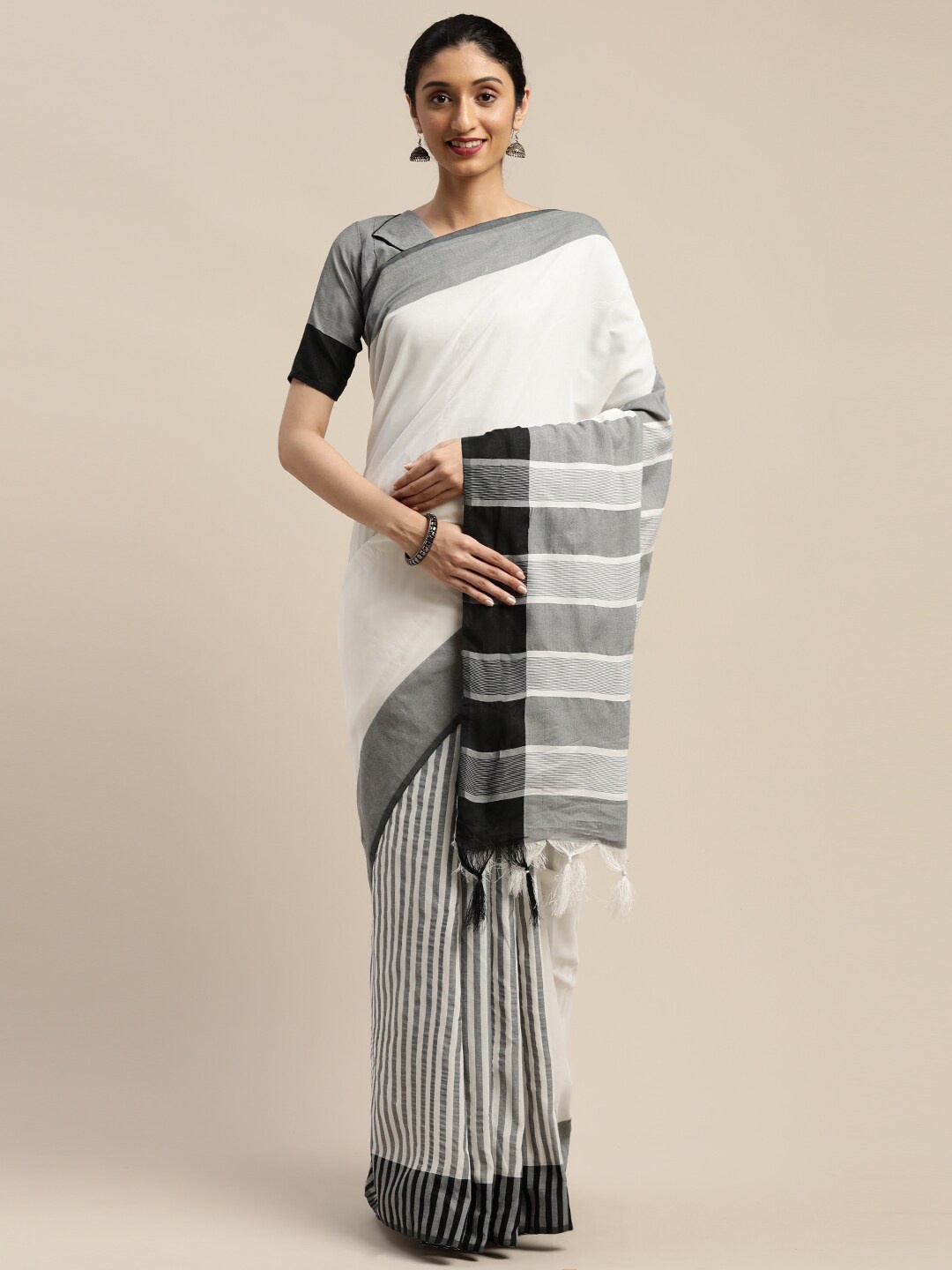 SHAVYA Off White & Black Saree
