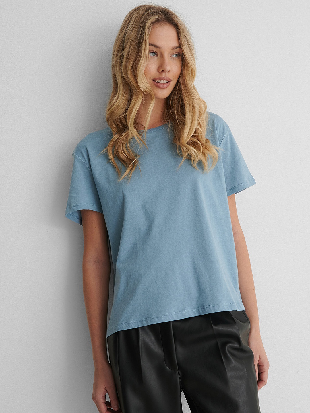 NA-KD Women Blue Solid Cotton T-shirt