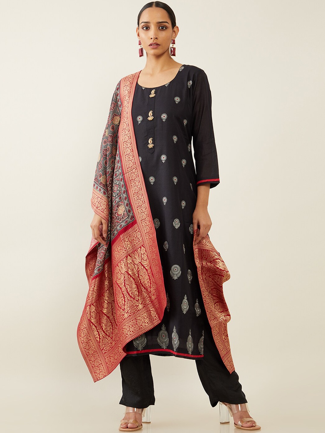 Soch Women Black Ethnic Motifs Embroidered Thread Work Kurta with Salwar & With Dupatta
Soch Women Black Ethnic Motifs Embroidered Thread Work Kurta with Salwar & With Dupatta
