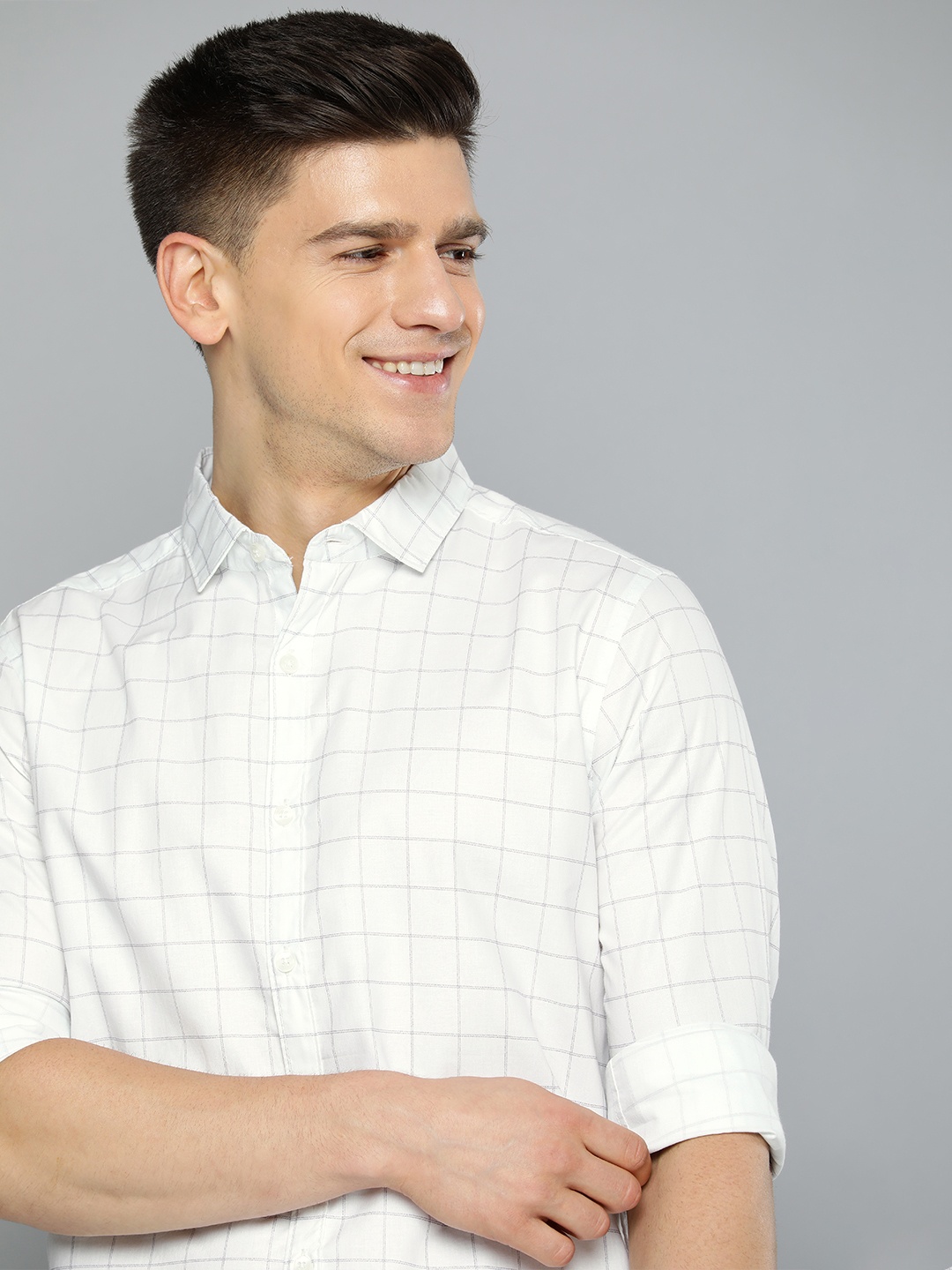 Mast & Harbour Men White Regular Fit Classic Windowpane Checks Checked Cotton Casual Shirt
Mast & Harbour Men White Regular Fit Classic Windowpane Checks Checked Cotton Casual Shirt