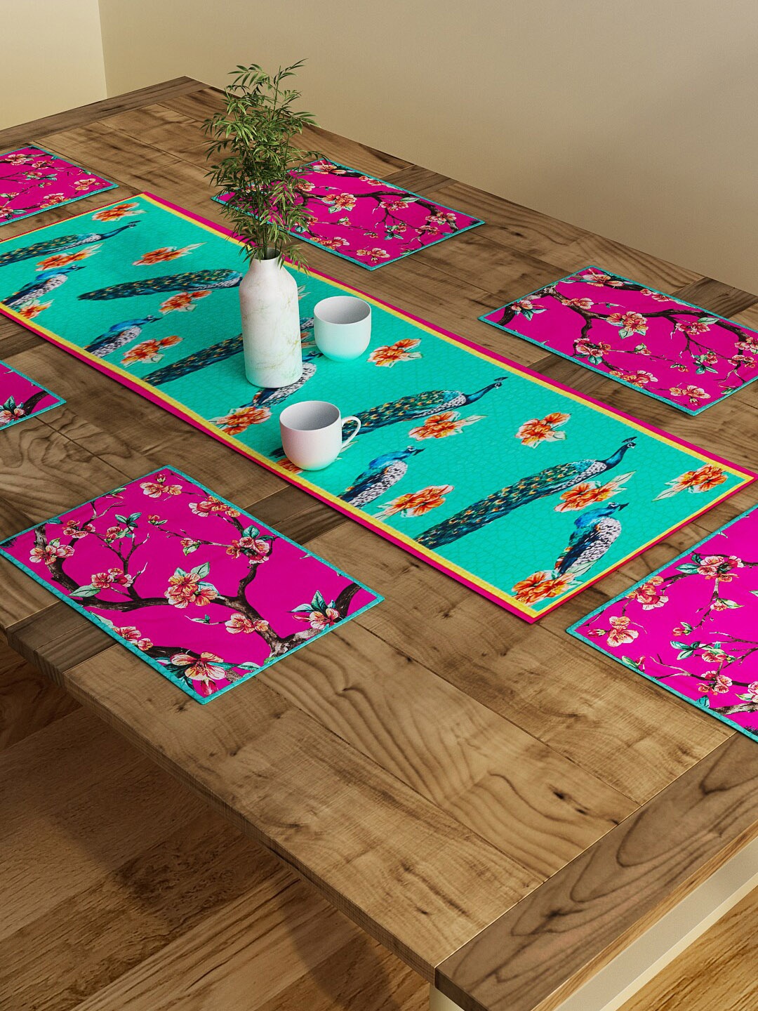 

SEJ by Nisha Gupta Set of 6 Green Table Placemats & Runner