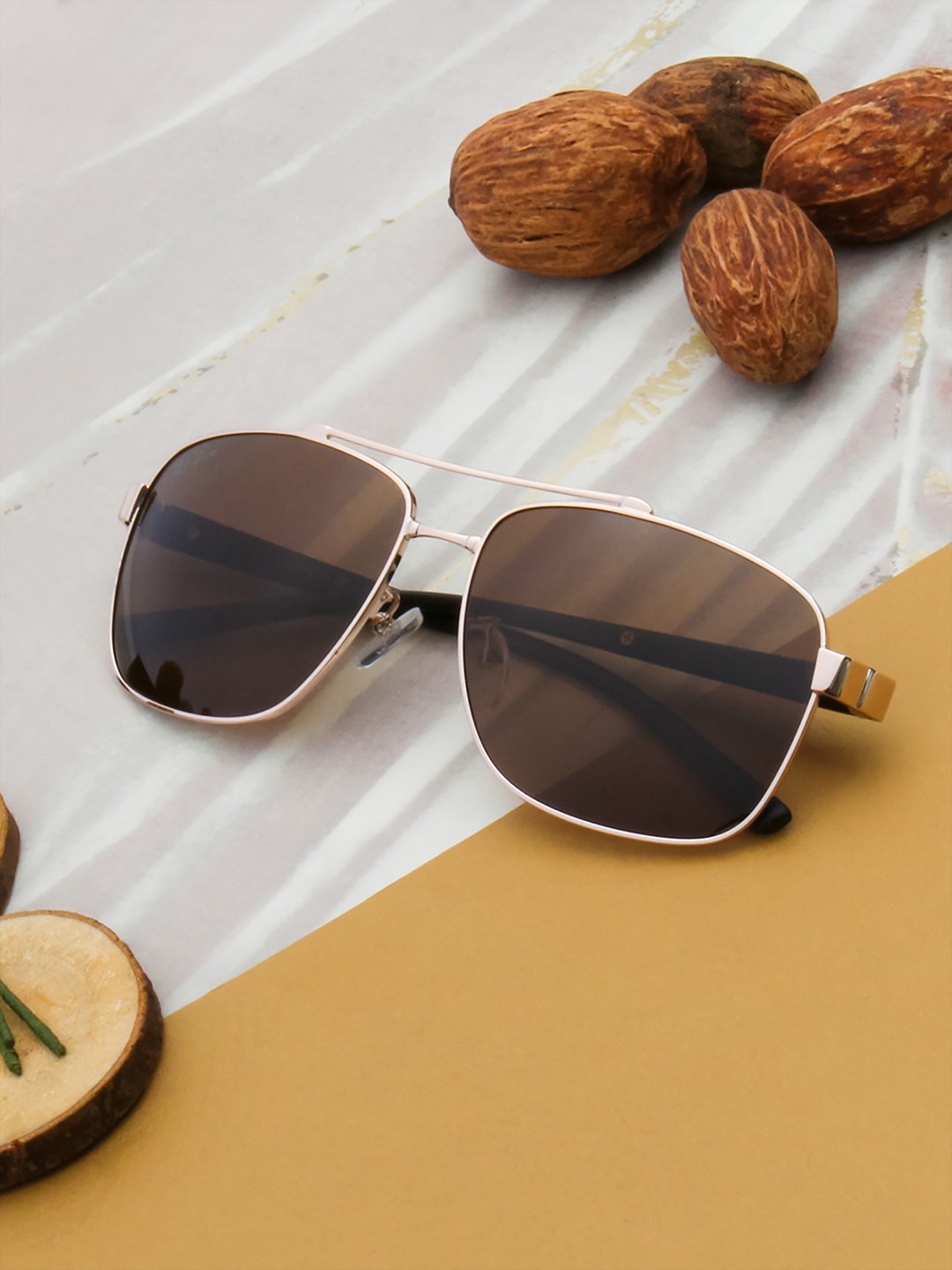 Ted Smith Unisex Brown Lens & Gold-Toned Aviator Sunglasses with Polarised and UV Protected Lens
Ted Smith Unisex Brown Lens & Gold-Toned Aviator Sunglasses with Polarised and UV Protected Lens