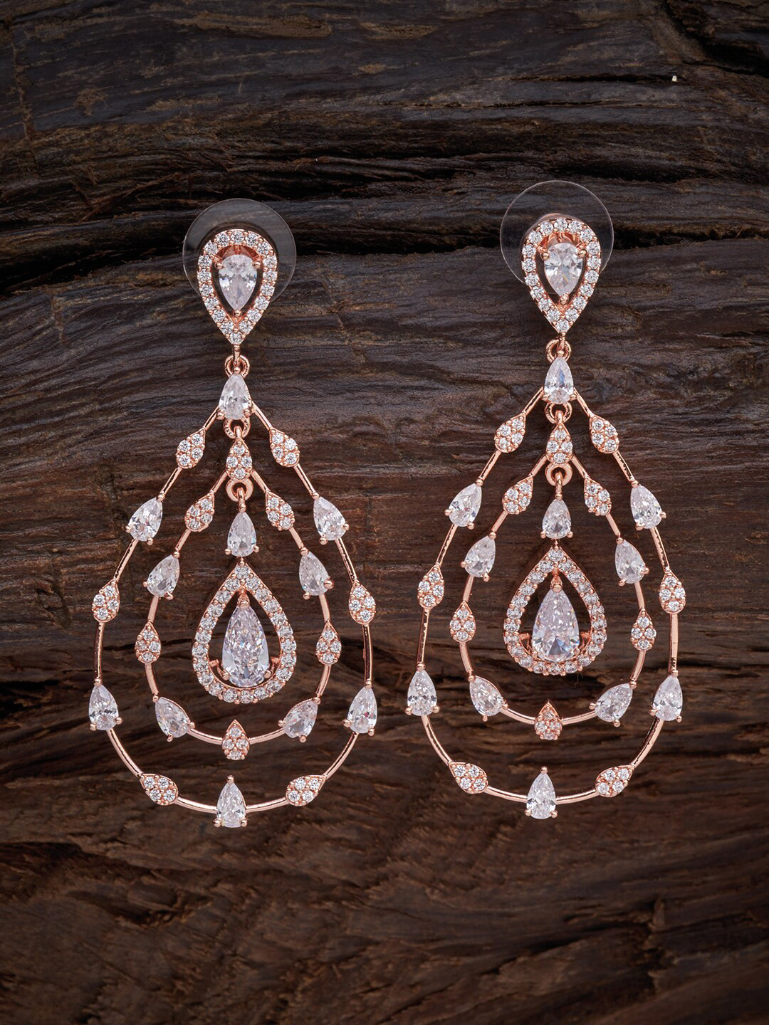 Kushal's Fashion Jewellery White Teardrop Shaped Hoop Earrings
Kushal's Fashion Jewellery White Teardrop Shaped Hoop Earrings