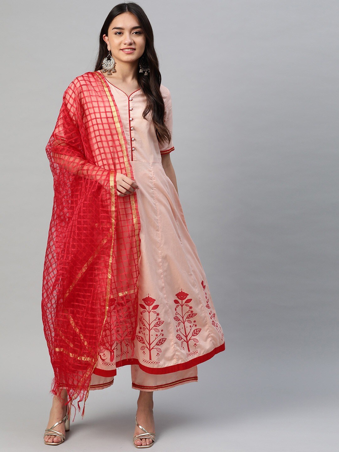 Tulsattva Women Peach-Coloured Ethnic Motifs Embroidered Layered Pure Cotton Kurta with Sharara & With
Tulsattva Women Peach-Coloured Ethnic Motifs Embroidered Layered Pure Cotton Kurta with Sharara & With