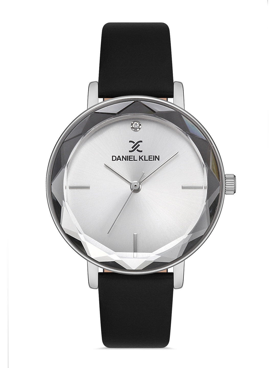 Daniel Klein Women Silver-Toned Embellished Dial & Black Leather Straps Analogue Watch DK 1 13187-1
Daniel Klein Women Silver-Toned Embellished Dial & Black Leather Straps Analogue Watch DK 1 13187-1
