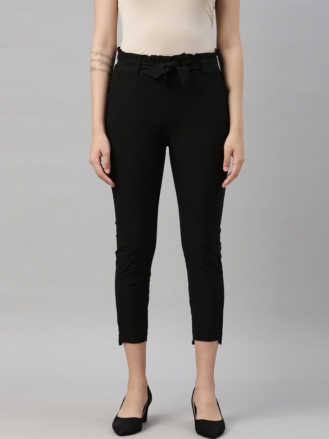 GOLDSTROMS Women Black Solid Peg Trouser