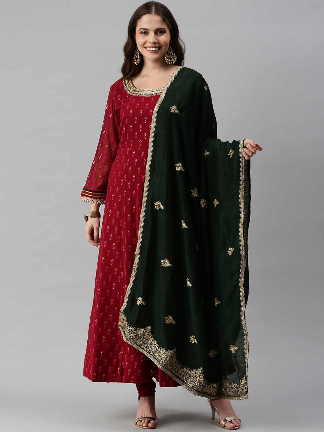 Soch Women Maroon Ethnic Motifs Embroidered Empire Sequinned Kurti with Trousers & With Dupatta
Soch Women Maroon Ethnic Motifs Embroidered Empire Sequinned Kurti with Trousers & With Dupatta
