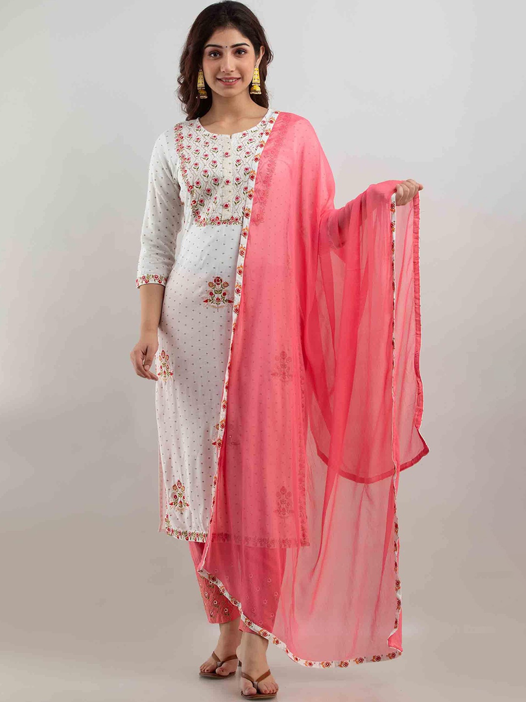 FASHION DEPTH Women White Ethnic Motifs Embroidered Empire Thread Work Kurta with Trousers & With Dupatta
FASHION DEPTH Women White Ethnic Motifs Embroidered Empire Thread Work Kurta with Trousers & With Dupatta