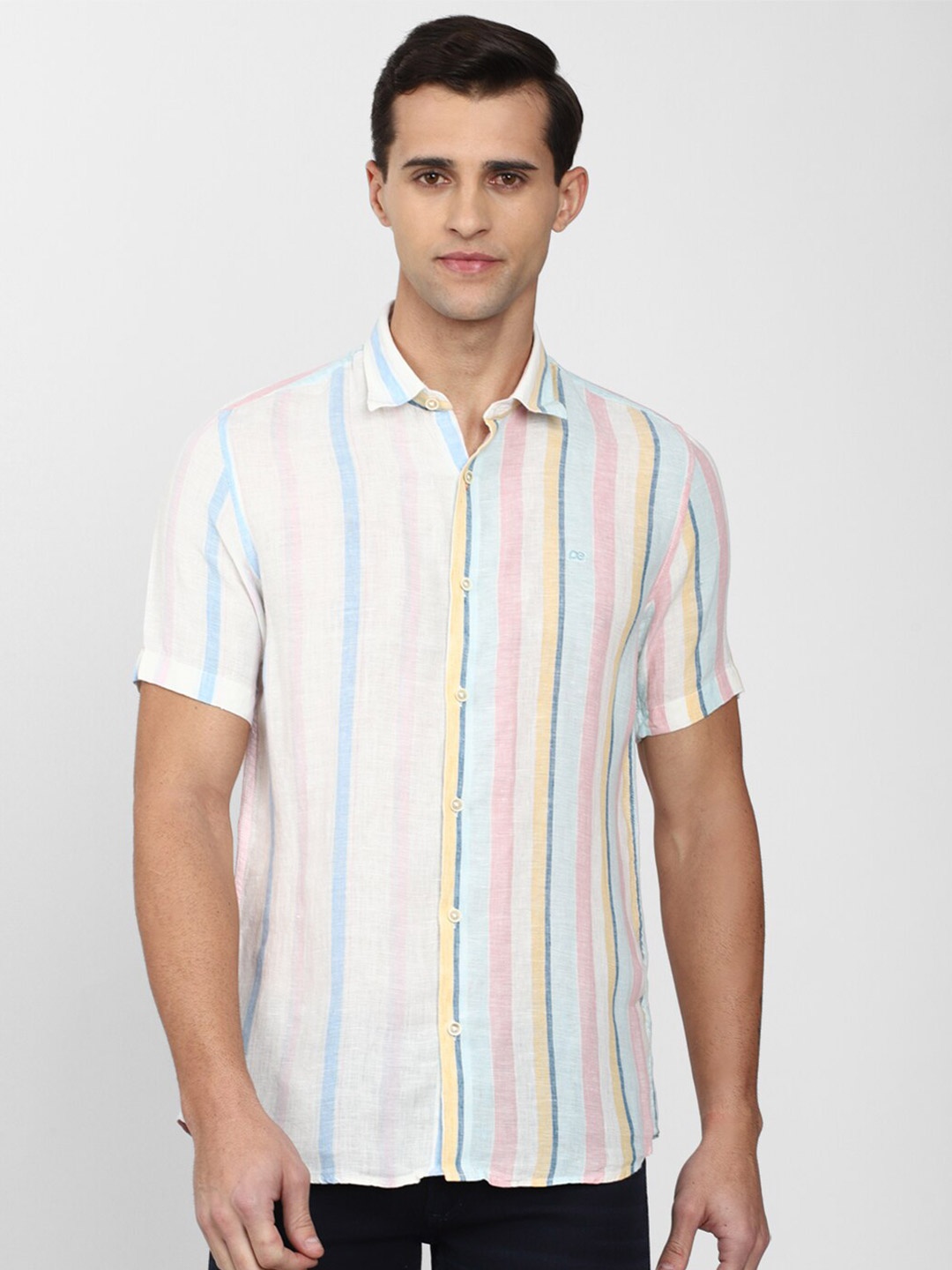 Peter England Casuals Men Multicoloured Slim Fit Striped Linen Casual Shirt, Multi
Peter England Casuals Men Multicoloured Slim Fit Striped Linen Casual Shirt, Multi