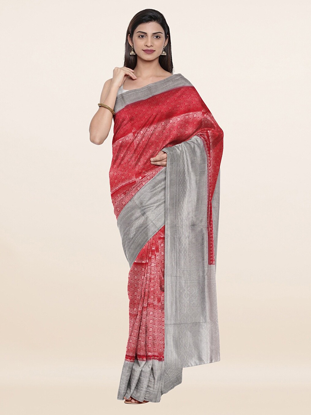 Pothys Pink & Silver-Toned Woven Design Zari Art Silk Saree with Unstitched Blouse Piece
Pothys Pink & Silver-Toned Woven Design Zari Art Silk Saree with Unstitched Blouse Piece
