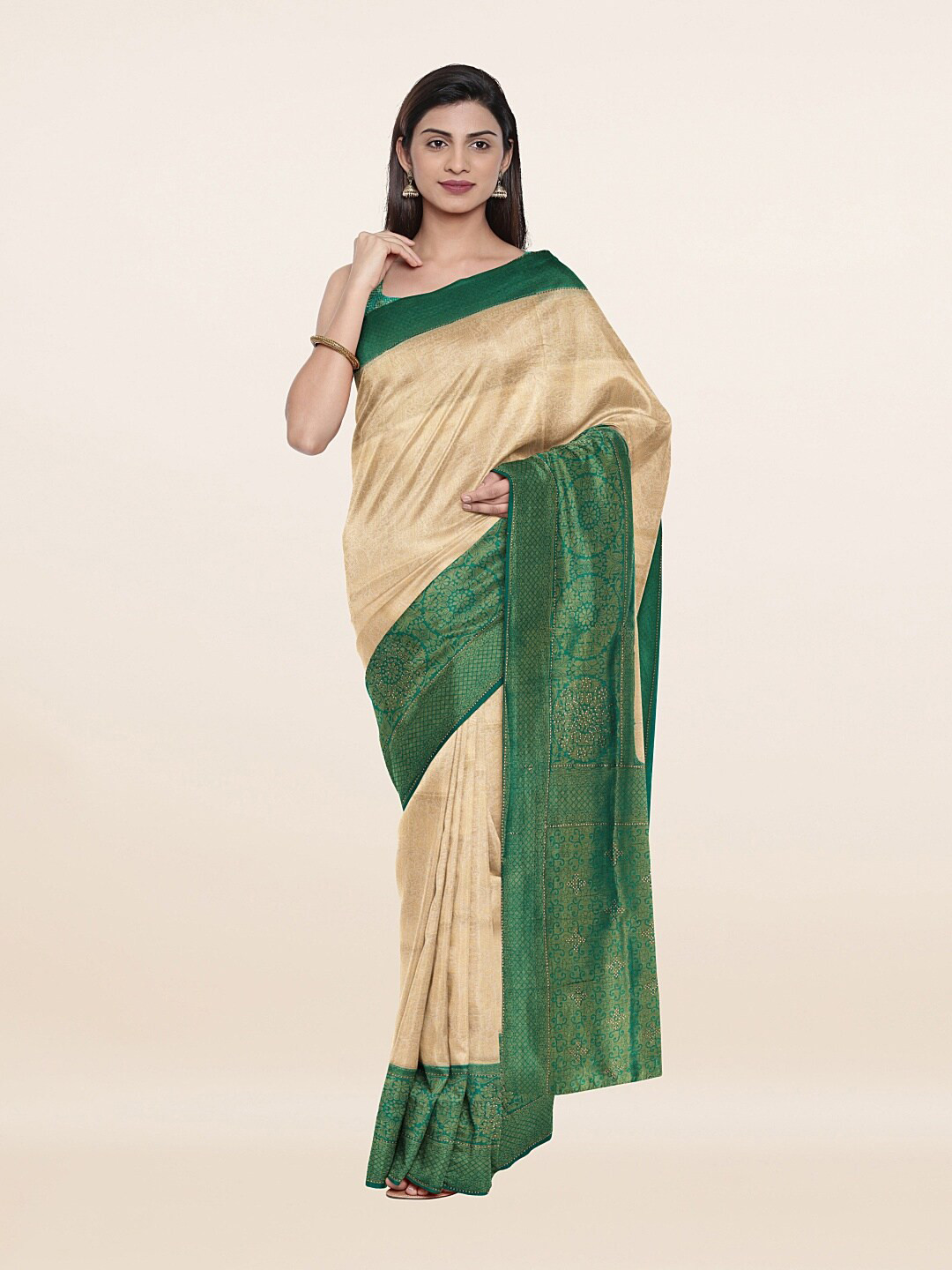 Pothys Cream-Coloured & Green Ethnic Motifs Art Silk Saree 
Pothys Cream-Coloured & Green Ethnic Motifs Art Silk Saree