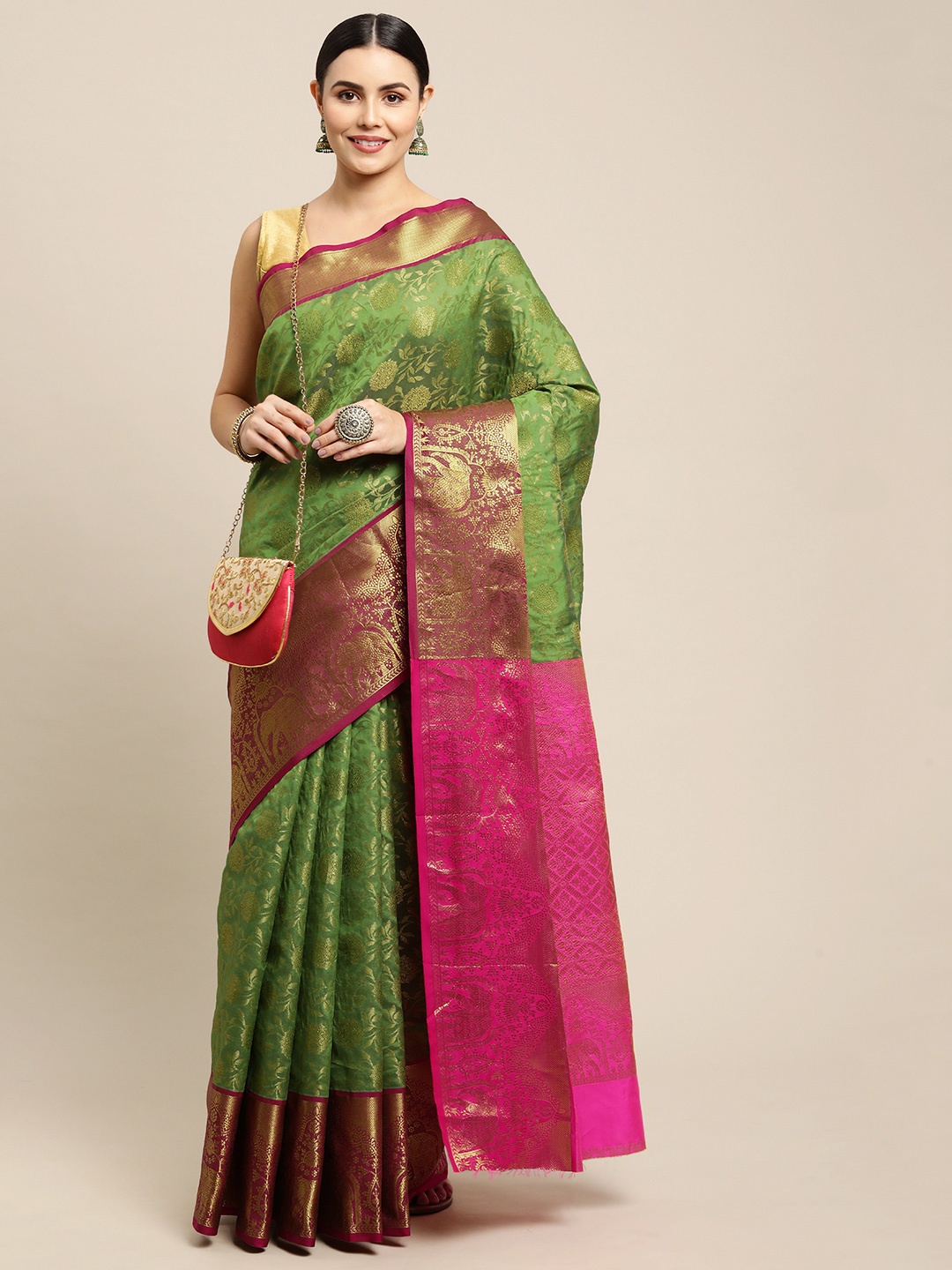 Royal Rajgharana Saree Green & Gold Floral Zari Silk Blend Celebrity Banarasi Sarees
Royal Rajgharana Saree Green & Gold Floral Zari Silk Blend Celebrity Banarasi Sarees