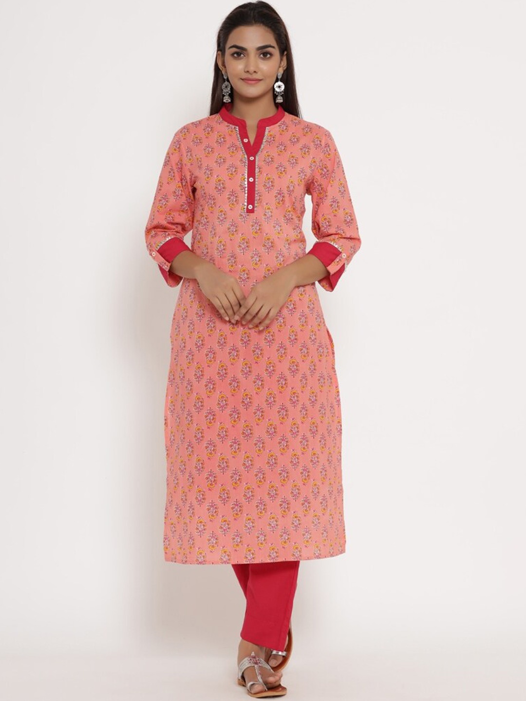 mirari Women Peach-Coloured Floral Printed Gotta Patti Pure Cotton Kurta with Trousers
mirari Women Peach-Coloured Floral Printed Gotta Patti Pure Cotton Kurta with Trousers
