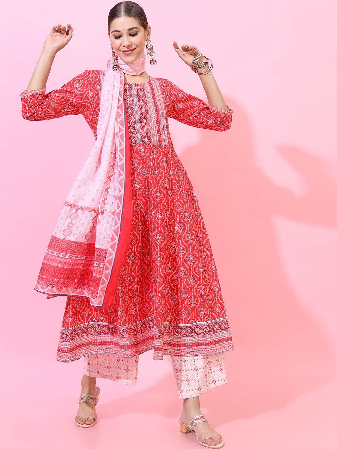 Vishudh Women Red Ethnic Motifs Printed Cotton Kurta with Palazzos & With Dupatta
Vishudh Women Red Ethnic Motifs Printed Cotton Kurta with Palazzos & With Dupatta