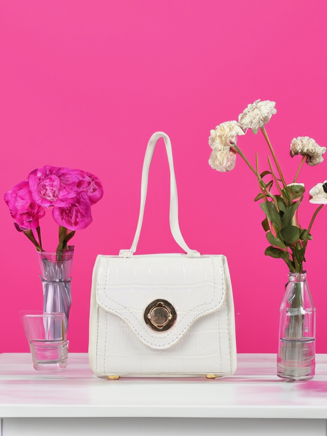 Carlton London White Shopper Satchel