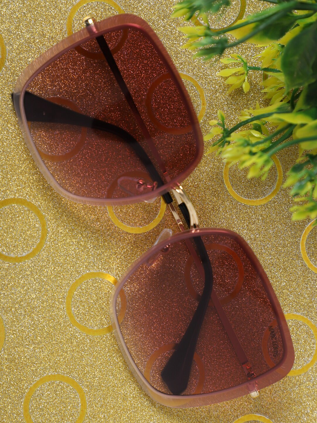 MARC LOUIS Women Pink Lens & Gold-Toned Square Sunglasses with UV Protected Lens- B80-422
MARC LOUIS Women Pink Lens & Gold-Toned Square Sunglasses with UV Protected Lens- B80-422