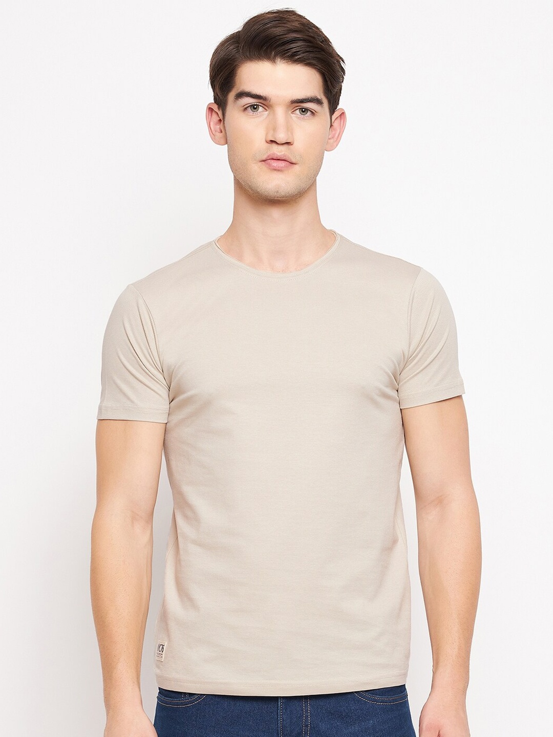QUBIC Men Beige Solid Cotton T-shirt