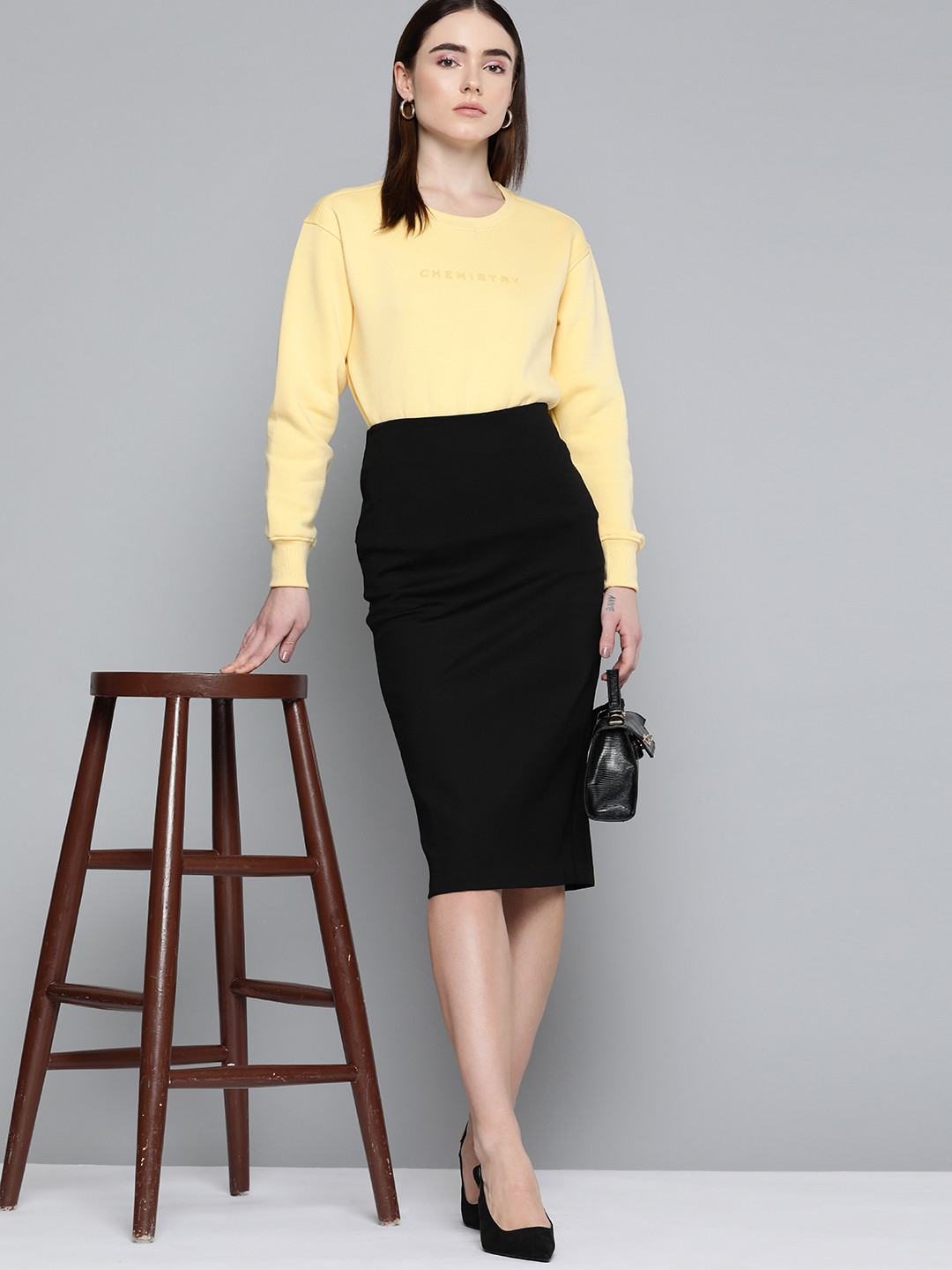 Chemistry Women Yellow Printed Fleece Sweatshirt
Chemistry Women Yellow Printed Fleece Sweatshirt