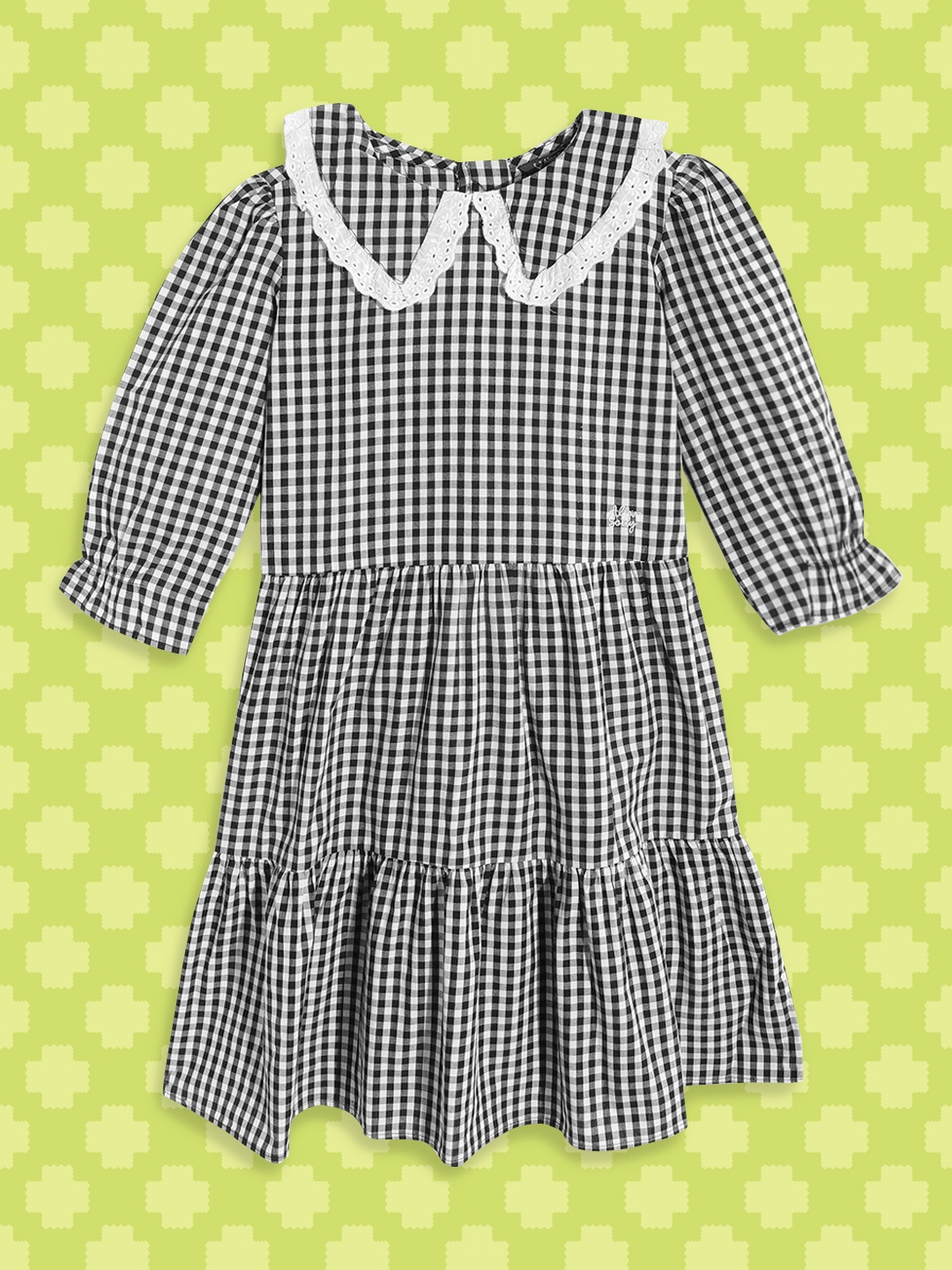 Allen Solly Junior Girls White & Black Checked Cotton Tiered Fit & Flare Schiffli Dress
Allen Solly Junior Girls White & Black Checked Cotton Tiered Fit & Flare Schiffli Dress