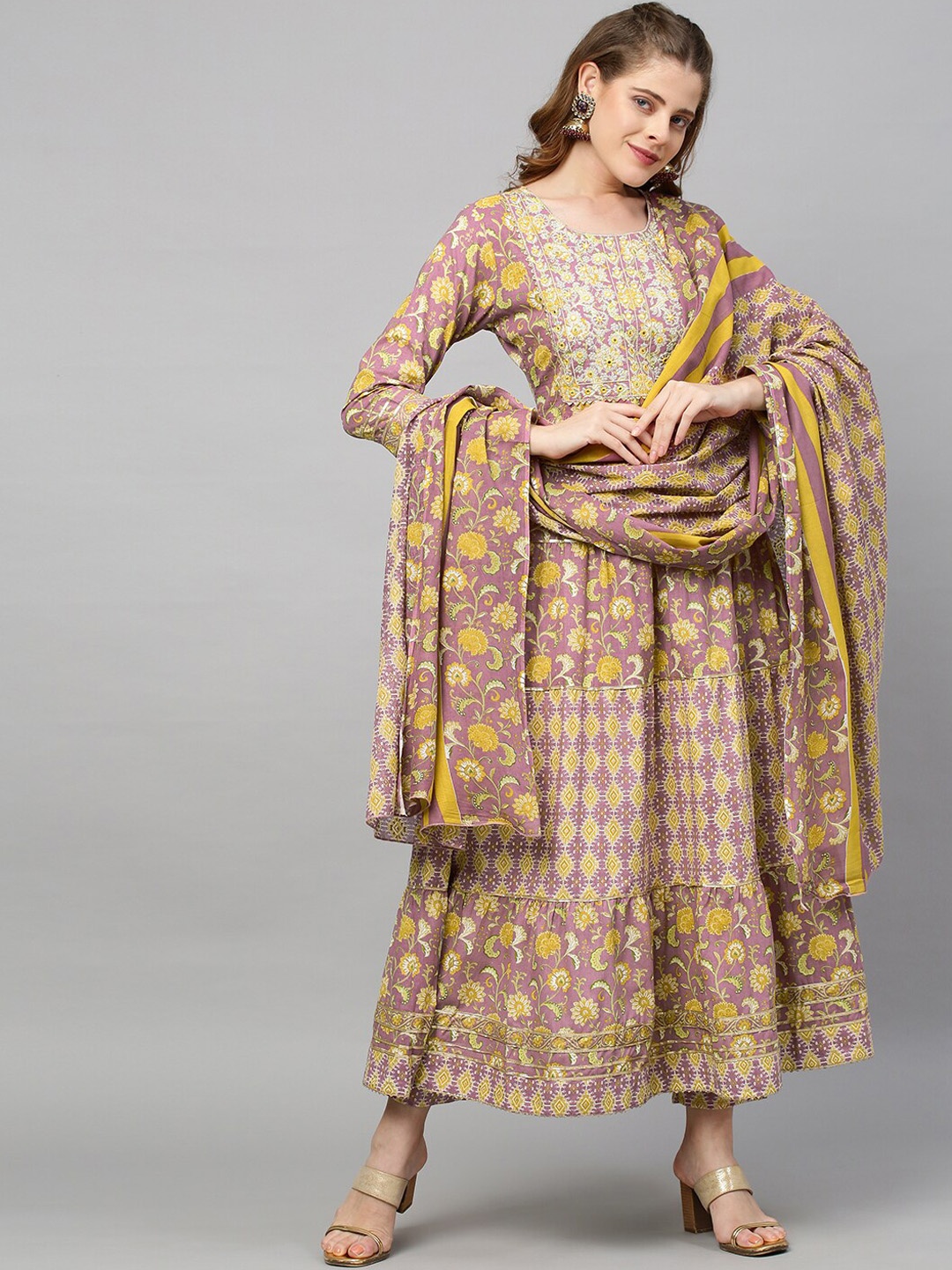 FASHOR Women Mauve Ethnic Motifs Printed Pleated Mirror Work Pure Cotton Kurta with Palazzos & With Dupatta
FASHOR Women Mauve Ethnic Motifs Printed Pleated Mirror Work Pure Cotton Kurta with Palazzos & With Dupatta