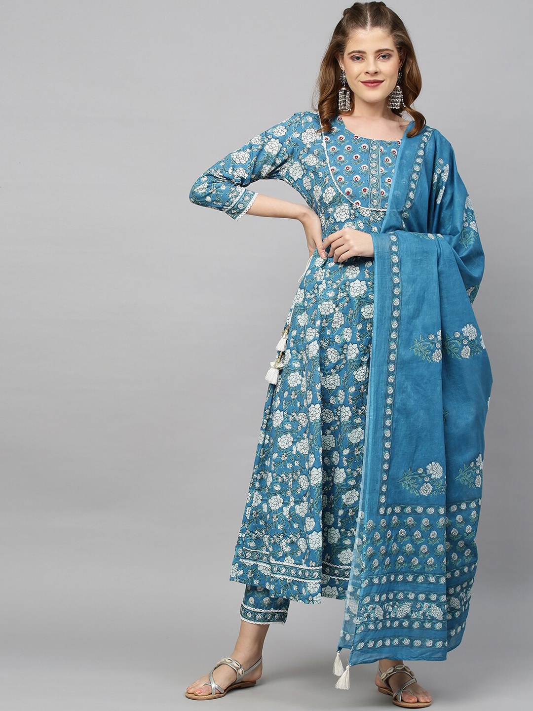 FASHOR Women Blue Printed Empire Mirror Work Pure Cotton Kurti with Trousers & With Dupatta
FASHOR Women Blue Printed Empire Mirror Work Pure Cotton Kurti with Trousers & With Dupatta